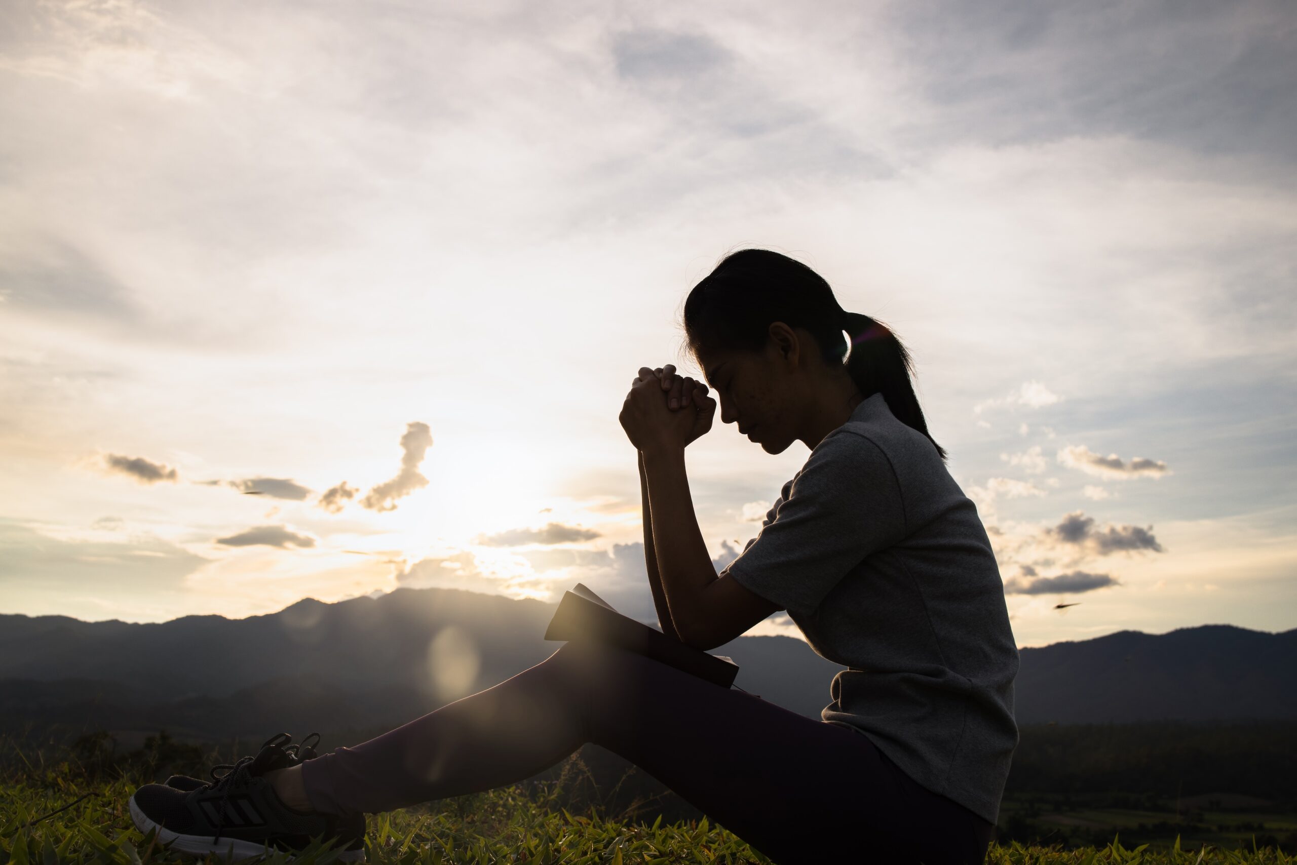 Panic Attacks Gone After Praying in Tongues