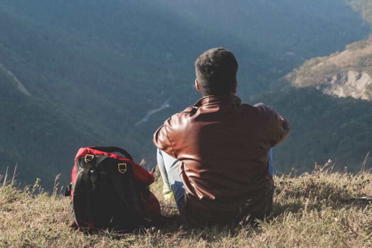 Bendecido con un buen trabajo, compartiendo activamente el evangelio